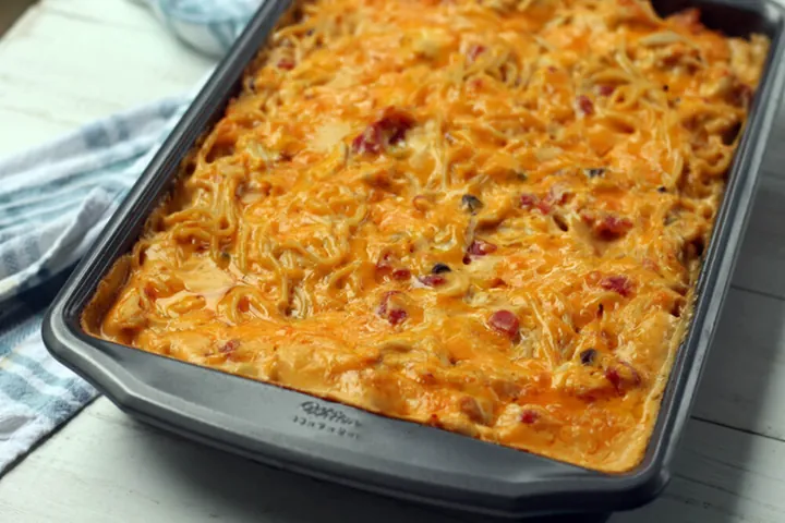 Cheesy Chicken Rotel