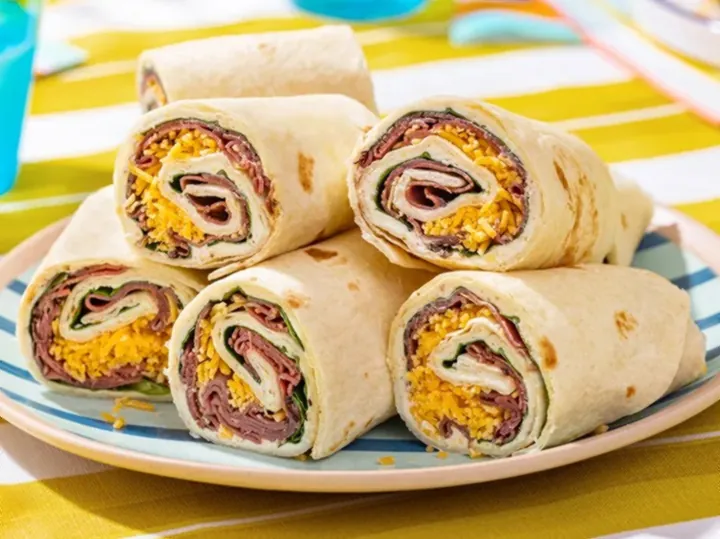 Roast Beef and Horseradish Roll-Ups