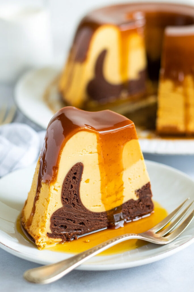 Serve Chocoflan