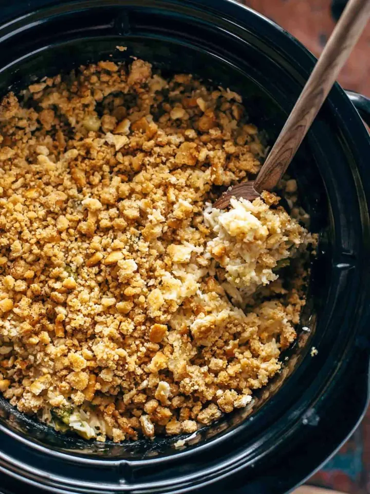 Slow Cooker Broccoli Rice Casserole