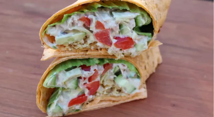 Tuna and Artichoke Wraps